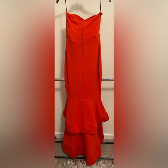 Strapless Tiered Mermaid Tube Dress - Picture 4 of 7